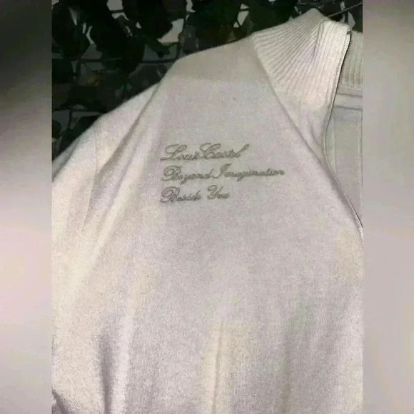 Used men’s Louis castle sweater Size M - Picture 3 of 6